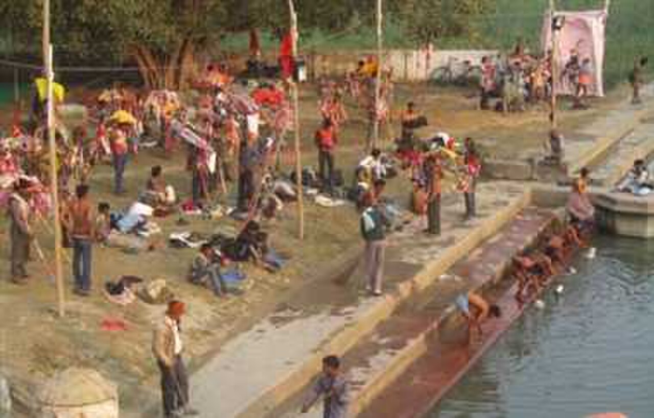 Holy pond at Lodheshwar Mahadeva
